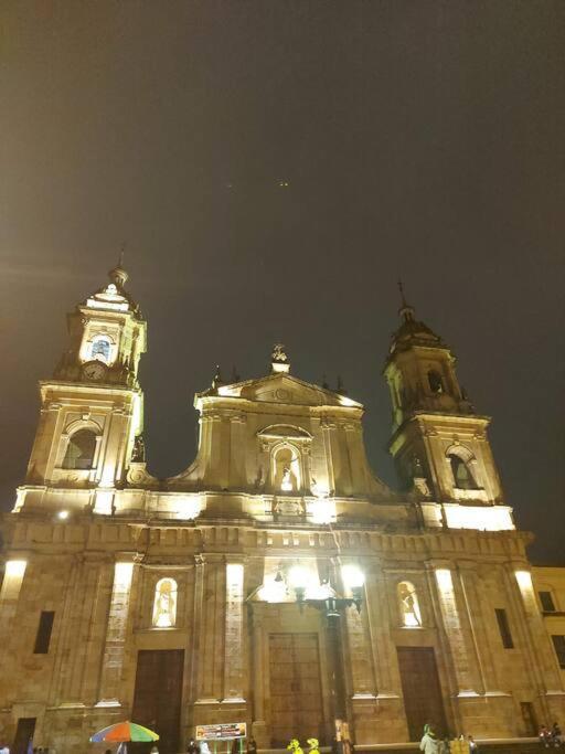 Grandioso Apartaestudio La Candelaria โบโกตา ภายนอก รูปภาพ